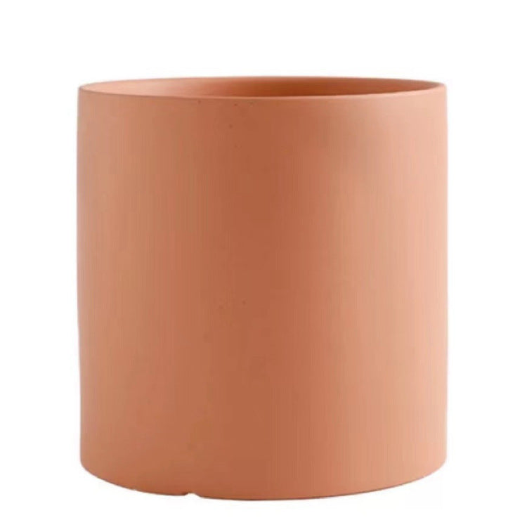 Keramisk blomkruka i nordisk stil