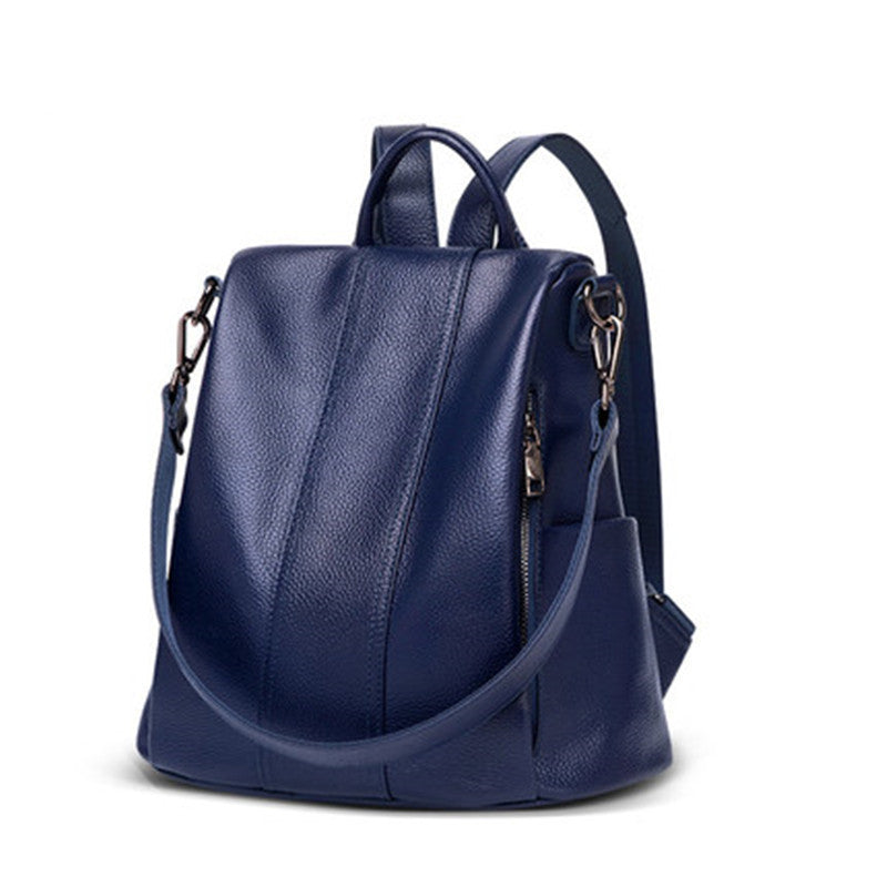 Elegant leather backpack for the stylish woman