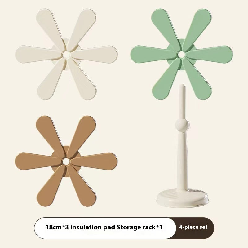 Silikonunderlägg i trädform – smart, stilrent och värmetåligt kökstillbehör